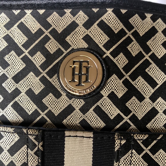 TOMMY HILFIGER black and taupe colored monogram large laptop tote bag. - Picture 2 of 13